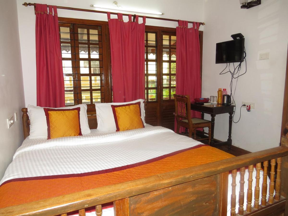 Maison Petite Singapore Пондичерри Экстерьер фото