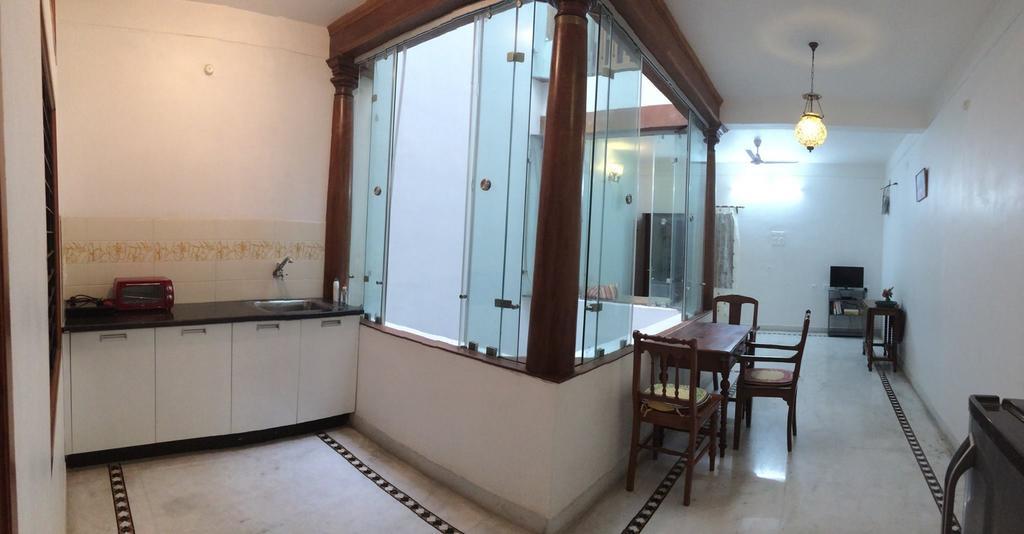 Maison Petite Singapore Пондичерри Номер фото